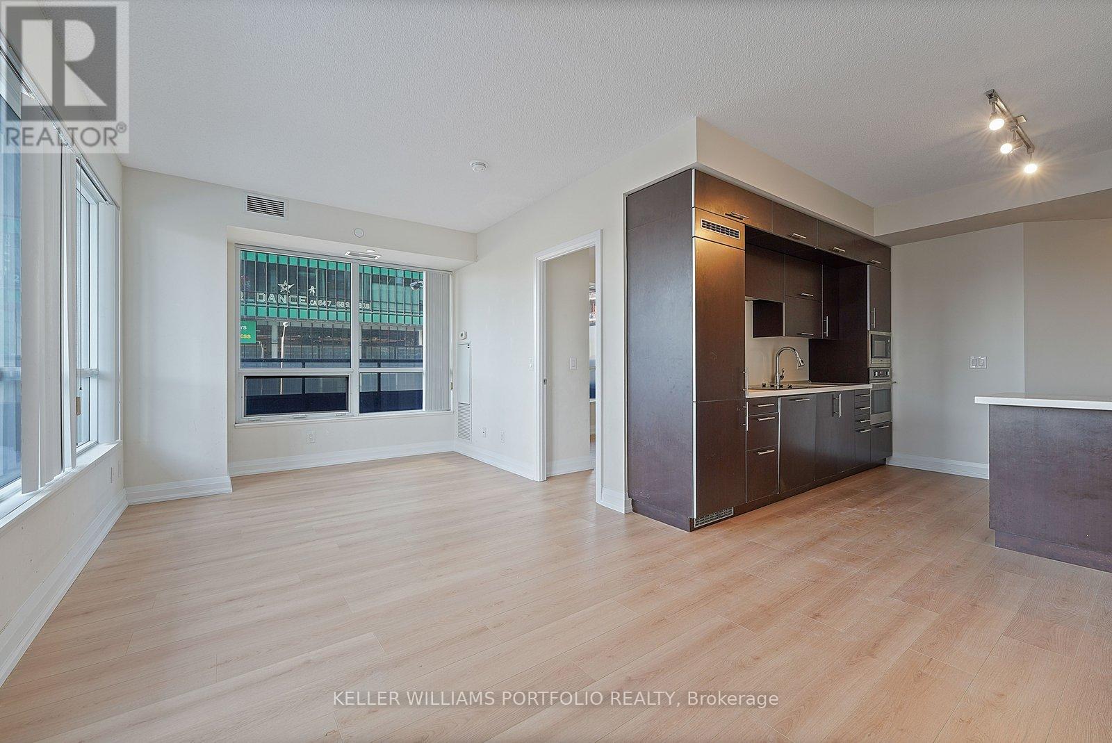 210 - 2 Anndale Drive, Toronto, Ontario  M2N 0G5 - Photo 13 - C12828990