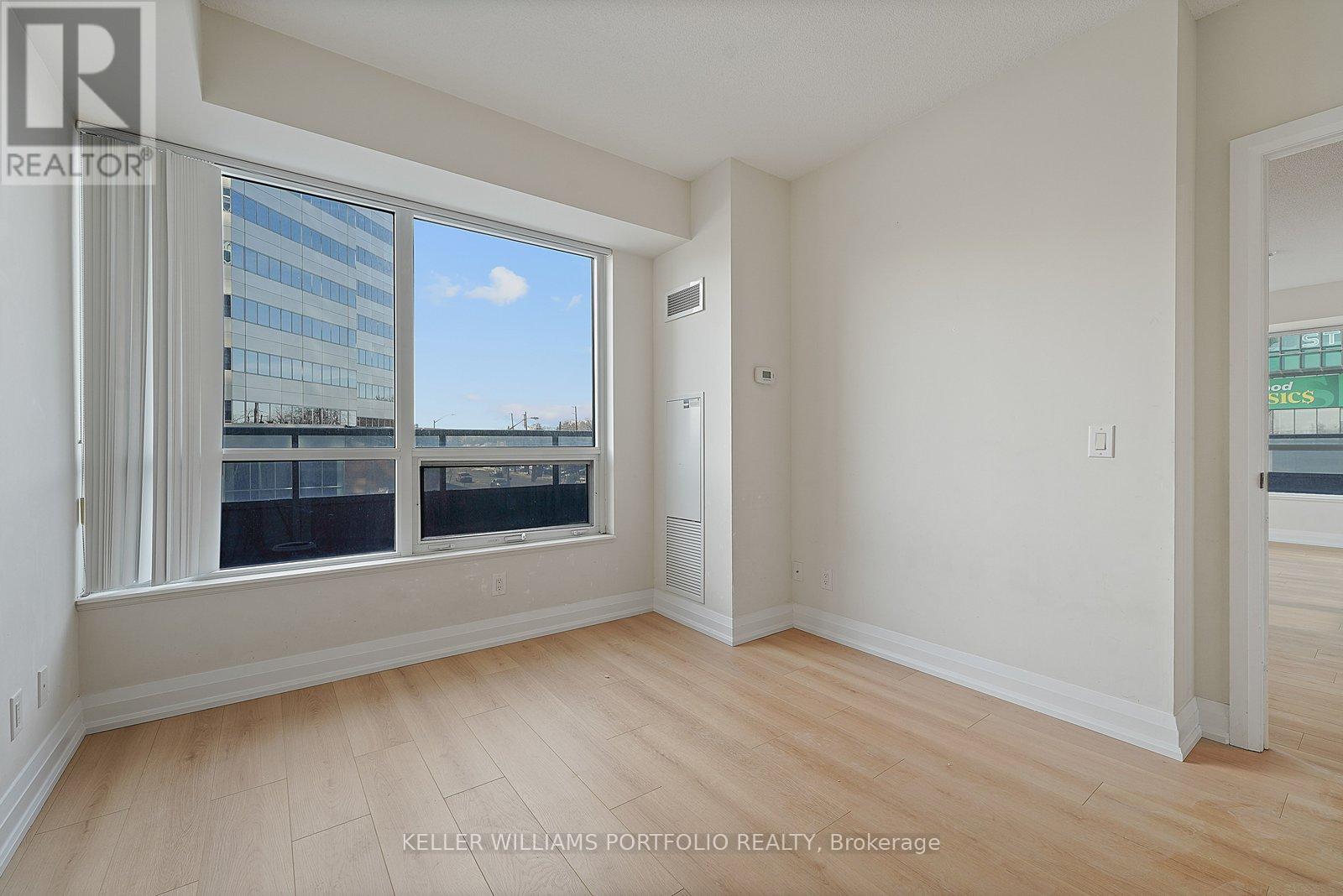 210 - 2 Anndale Drive, Toronto, Ontario  M2N 0G5 - Photo 20 - C12828990