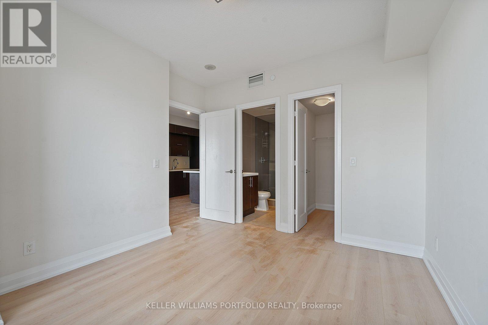 210 - 2 Anndale Drive, Toronto, Ontario  M2N 0G5 - Photo 21 - C12828990