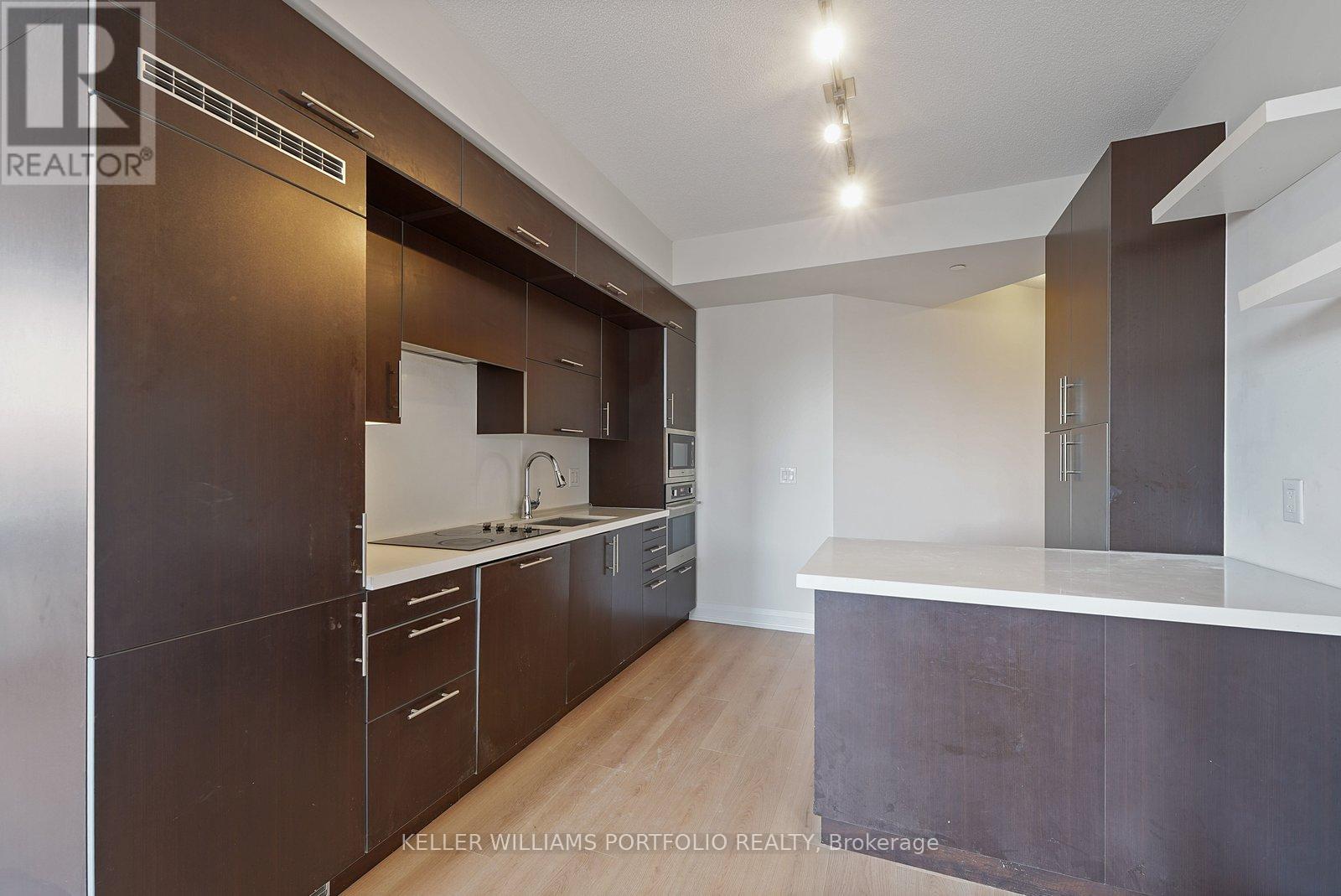 210 - 2 Anndale Drive, Toronto, Ontario  M2N 0G5 - Photo 8 - C12828990