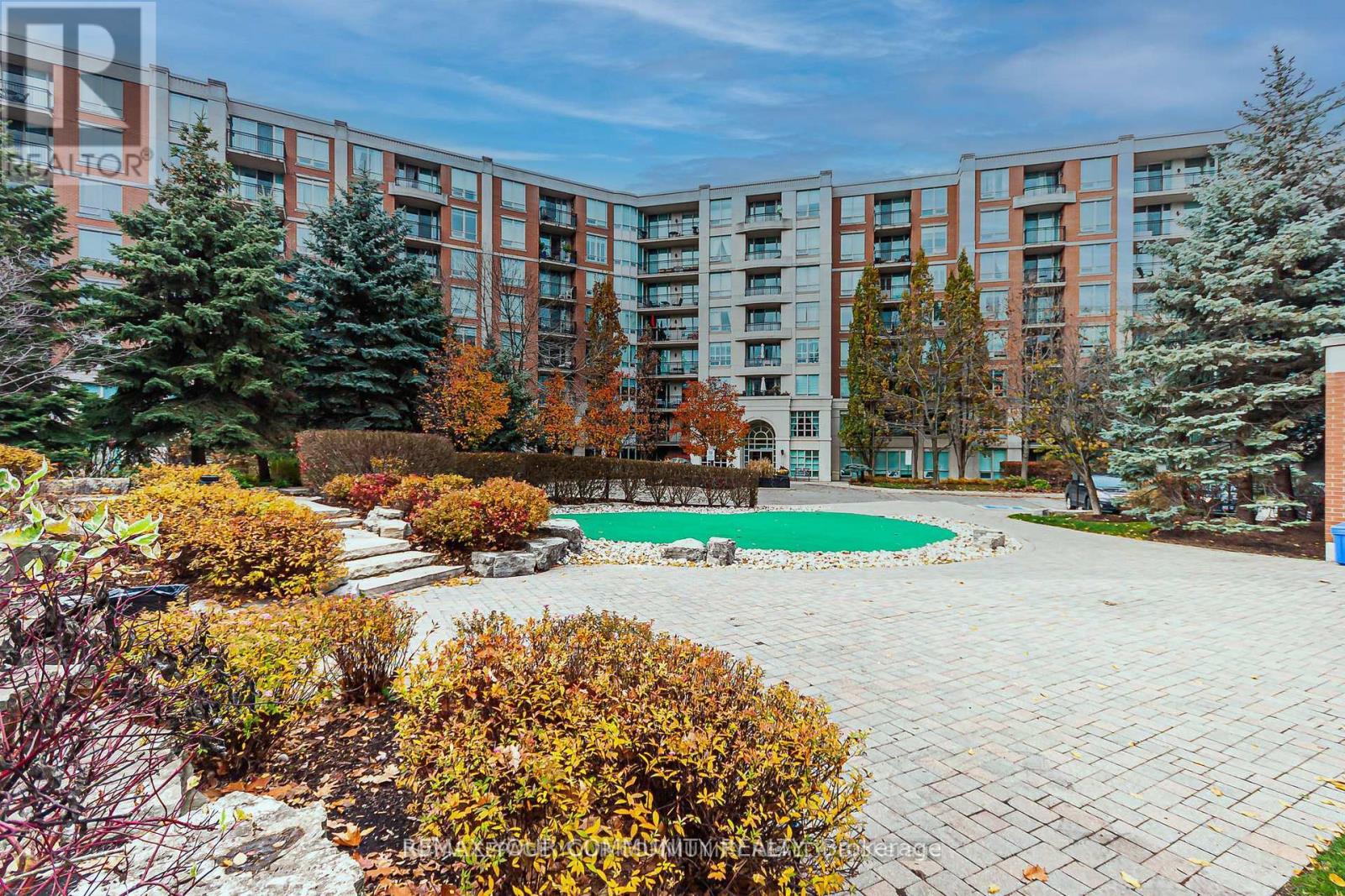 803 - 28 WILLIAM CARSON CRESCENT, Toronto, Ontario