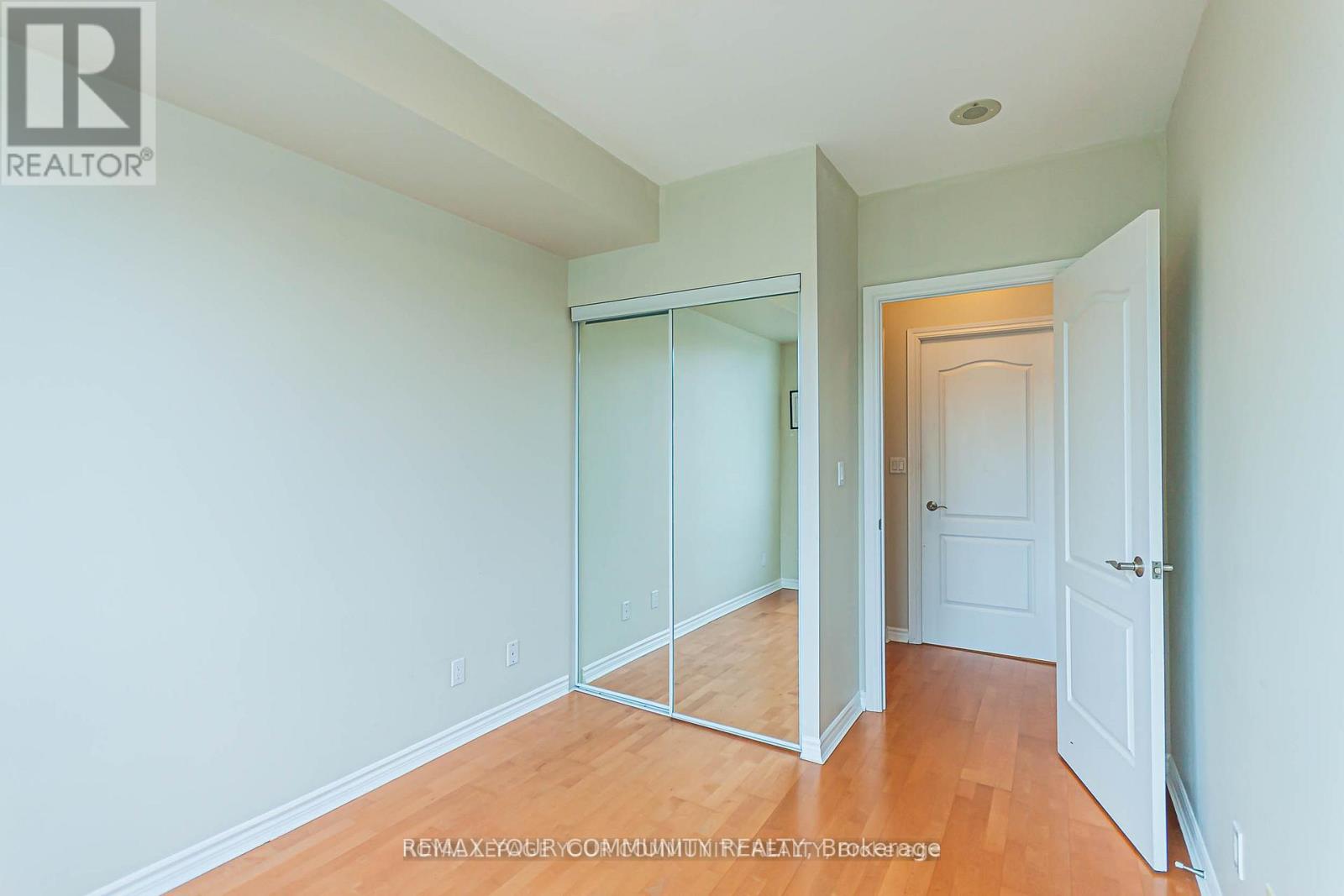 803 - 28 William Carson Crescent, Toronto, Ontario  M2P 2H1 - Photo 21 - C12828992