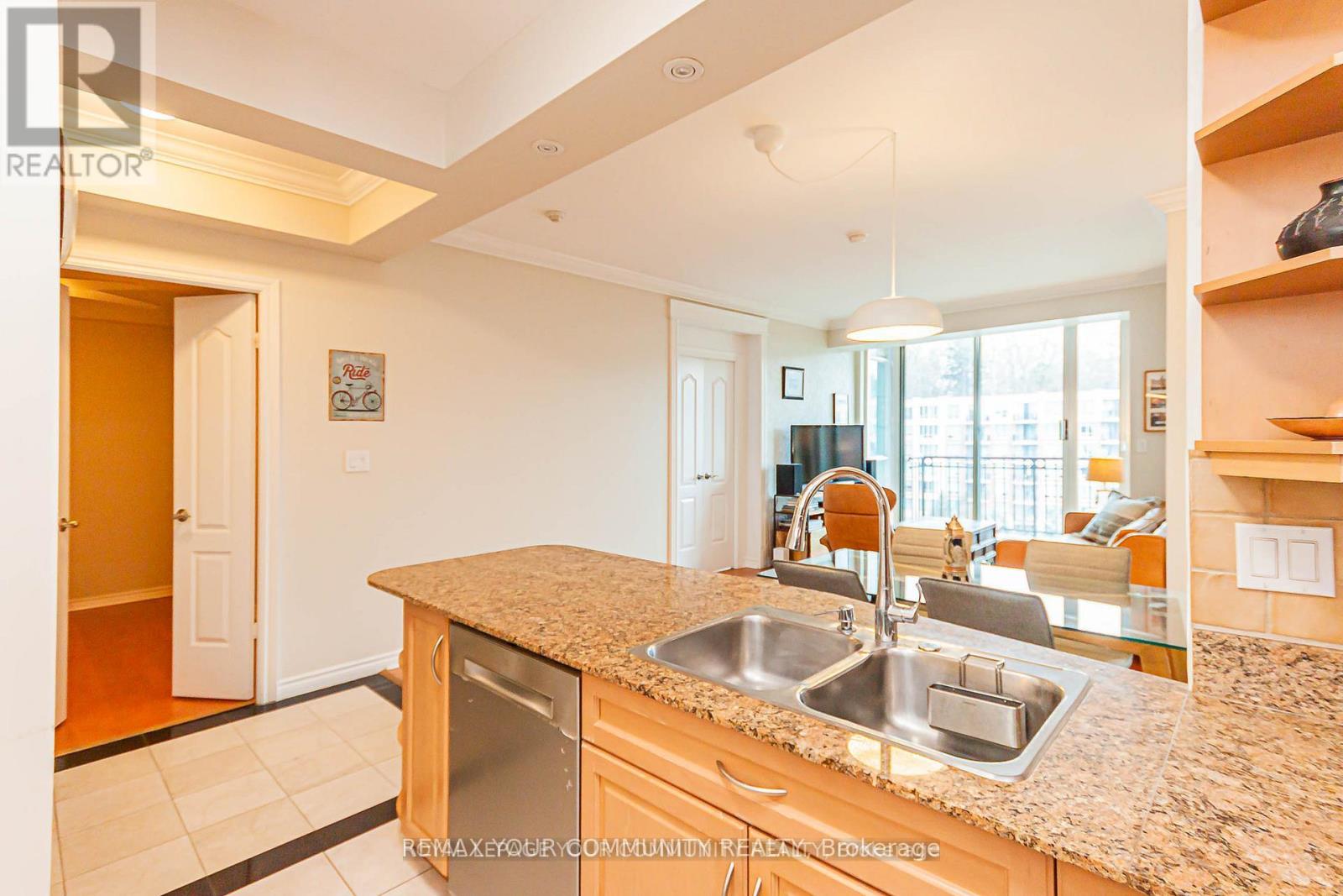 803 - 28 William Carson Crescent, Toronto, Ontario  M2P 2H1 - Photo 8 - C12828992