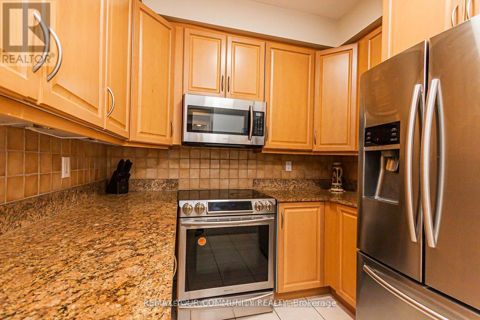 803 - 28 William Carson Crescent, Toronto, Ontario  M2P 2H1 - Photo 9 - C12828992