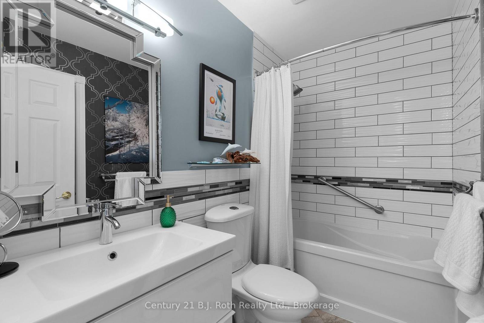 179 Bayshore Drive, Ramara, Ontario  L0K 1B0 - Photo 24 - S12826250