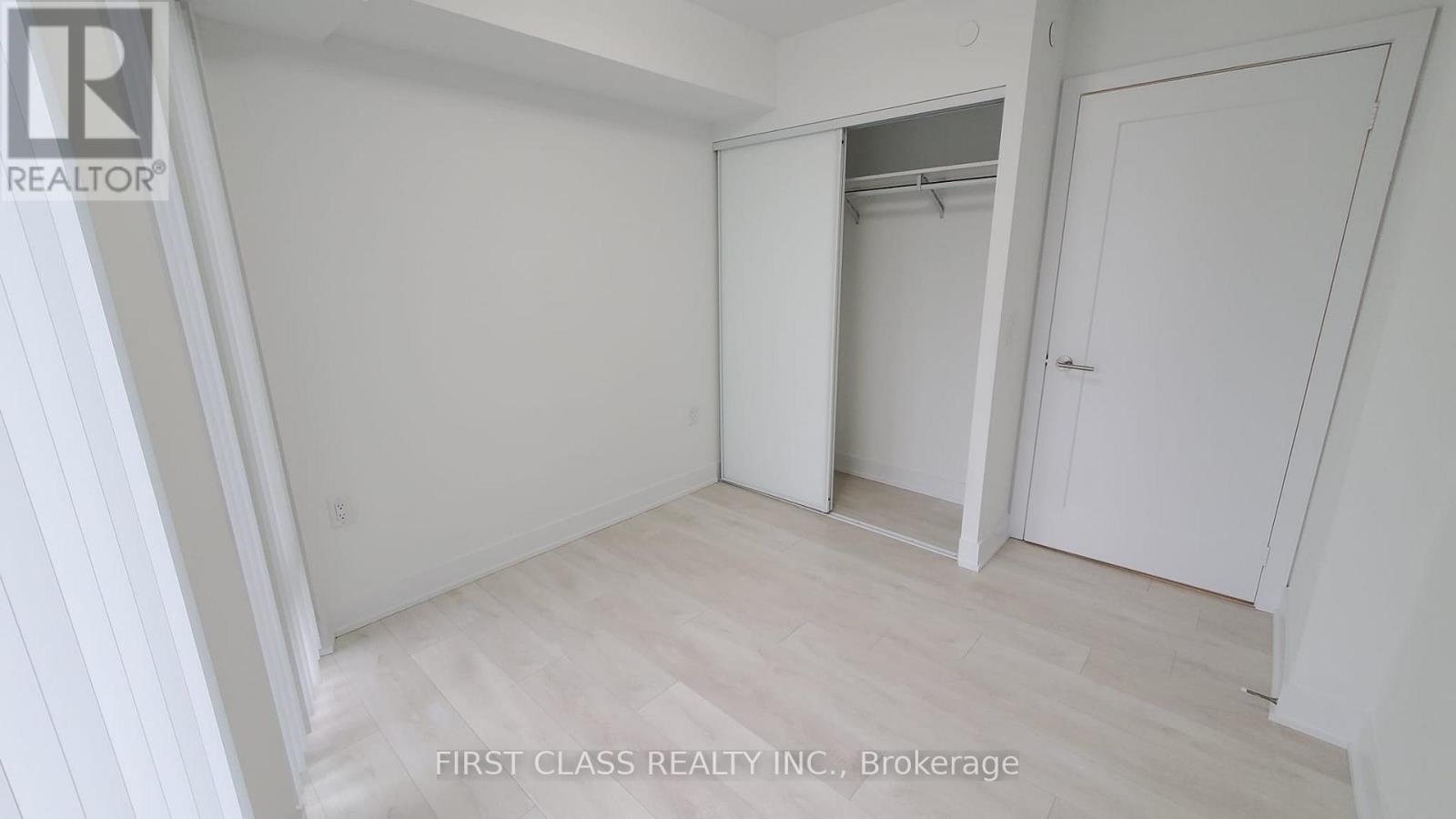 1807 - 575 Bloor Street E, Toronto, Ontario  M4W 0B2 - Photo 14 - C12614714