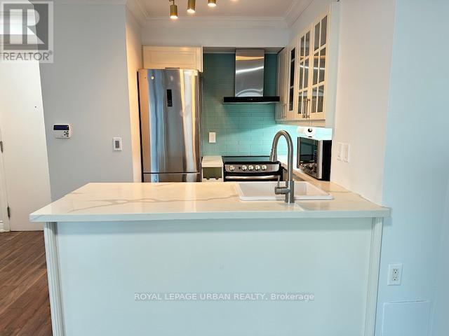 1010 - 2121 Lake Shore Boulevard W, Toronto, Ontario  M8V 4E9 - Photo 8 - W12828360