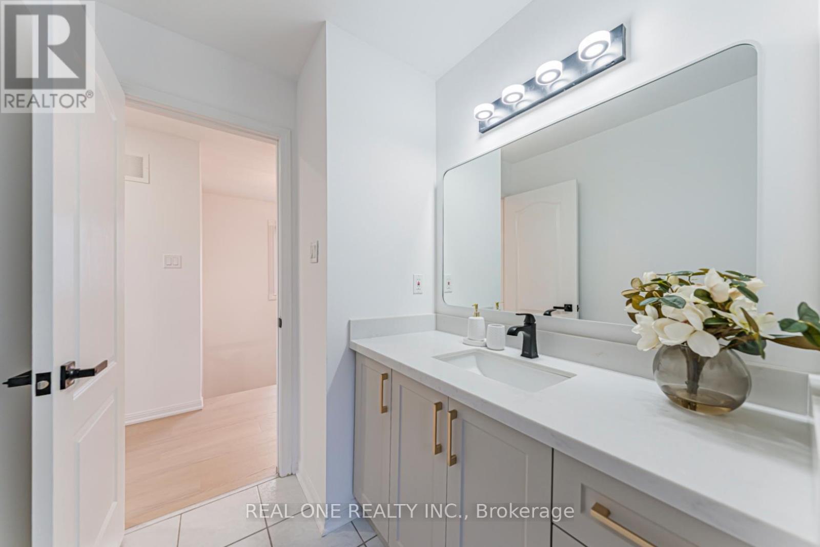 33 Formosa Drive, Richmond Hill, Ontario  L4S 1S6 - Photo 41 - N12828972