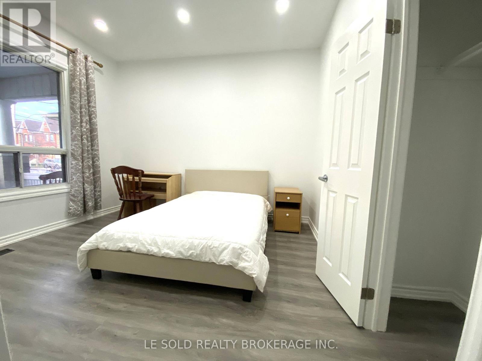 Room 103 - 81 Hallam Street, Toronto, Ontario  M6H 1W7 - Photo 4 - W12828960