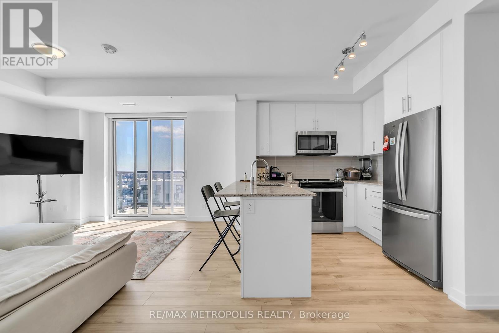 1002 - 345 Wheat Boom Drive, Oakville, Ontario  L6H 7X4 - Photo 11 - W12828962