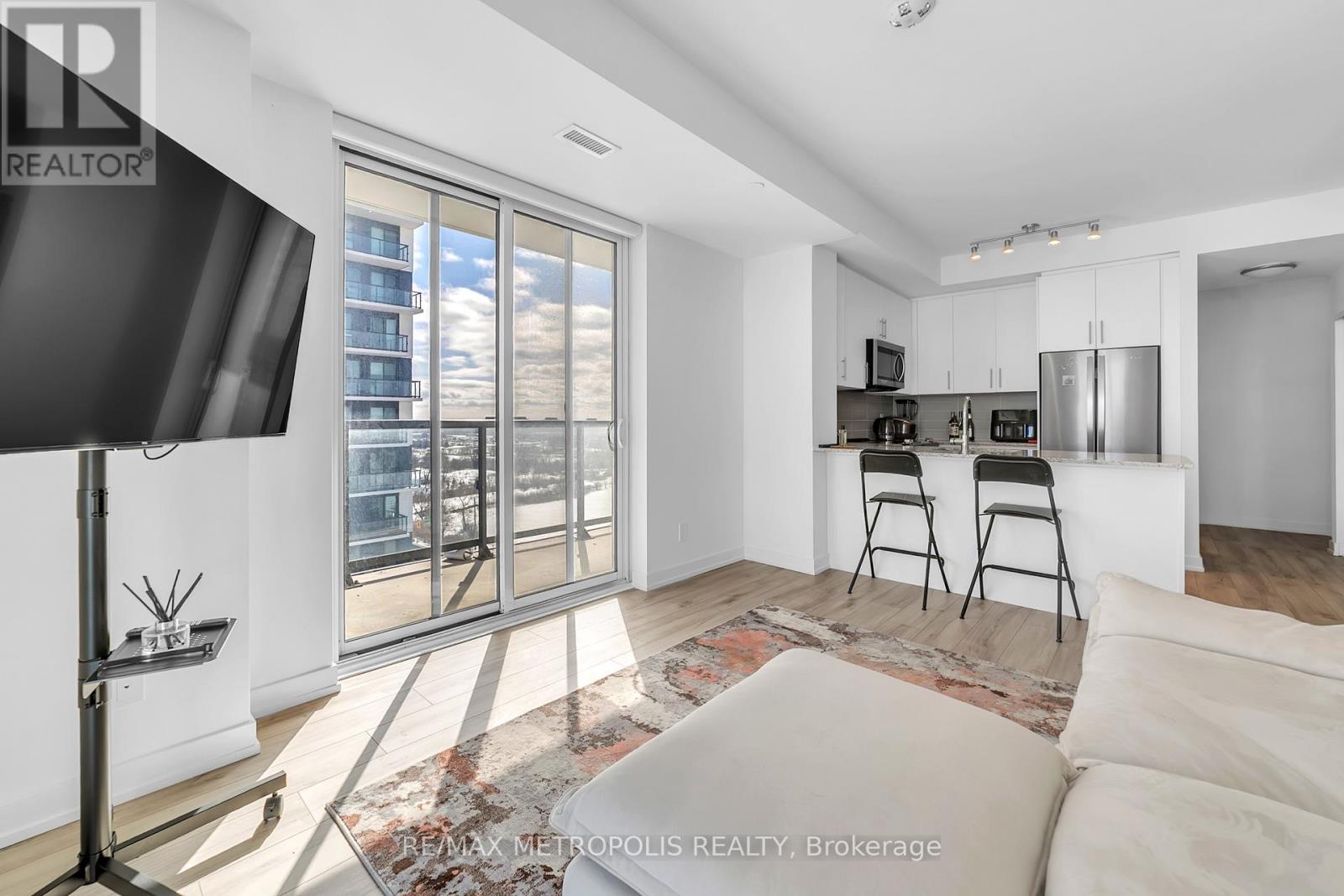 1002 - 345 Wheat Boom Drive, Oakville, Ontario  L6H 7X4 - Photo 18 - W12828962