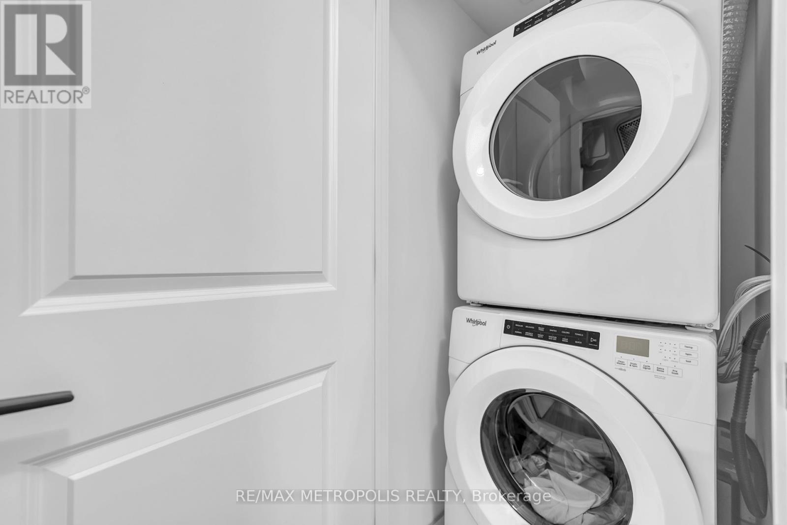 1002 - 345 Wheat Boom Drive, Oakville, Ontario  L6H 7X4 - Photo 22 - W12828962