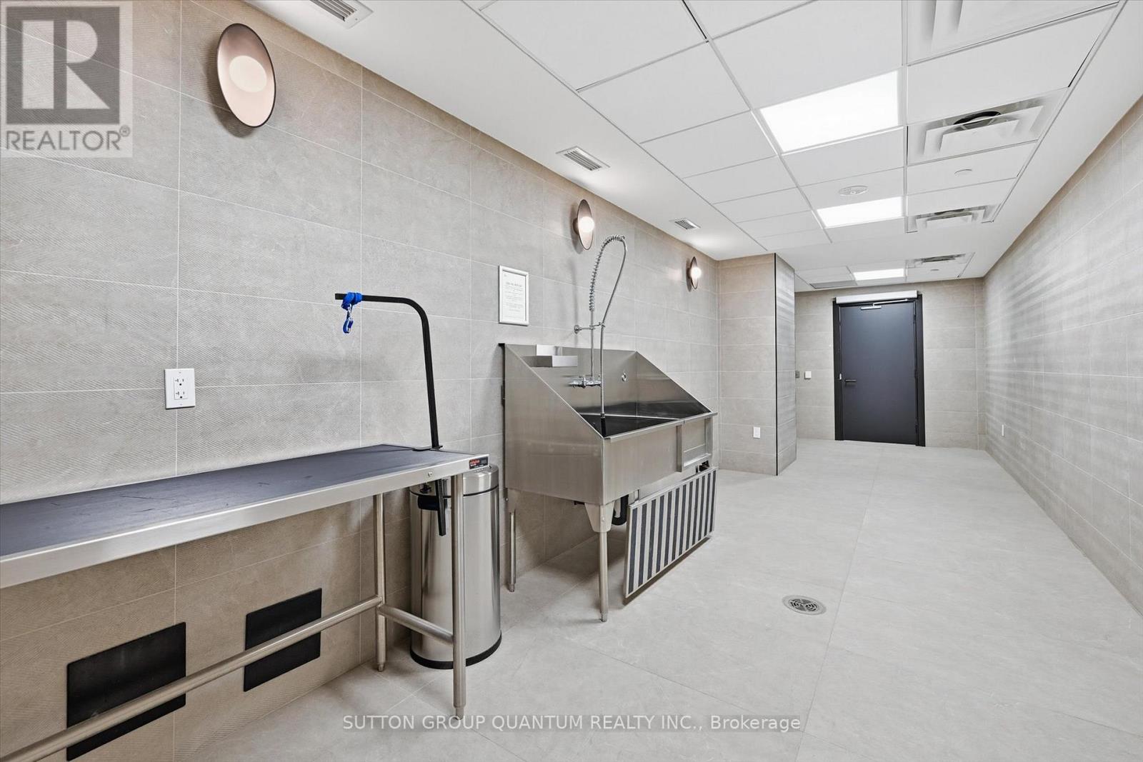 1004 - 3200 William Coltson Avenue, Oakville, Ontario  L6H 7W6 - Photo 41 - W12828976