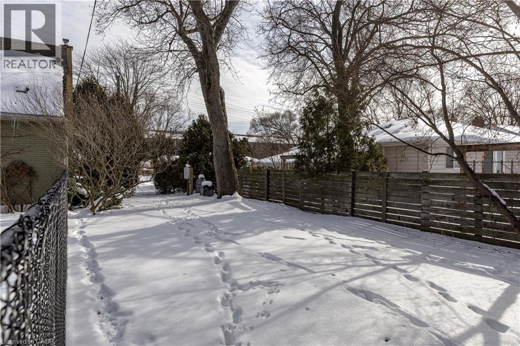 2067 Maplewood Drive, Burlington, Ontario  L7R 2C6 - Photo 33 - 40805859