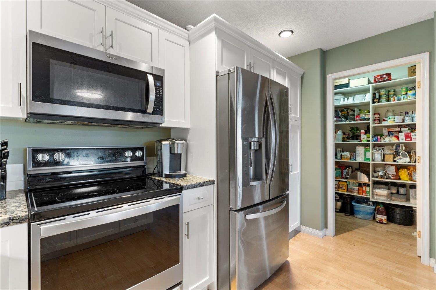 90 4001 Old Clayburn Road, Abbotsford, British Columbia  V3G 1C5 - Photo 16 - R3082416