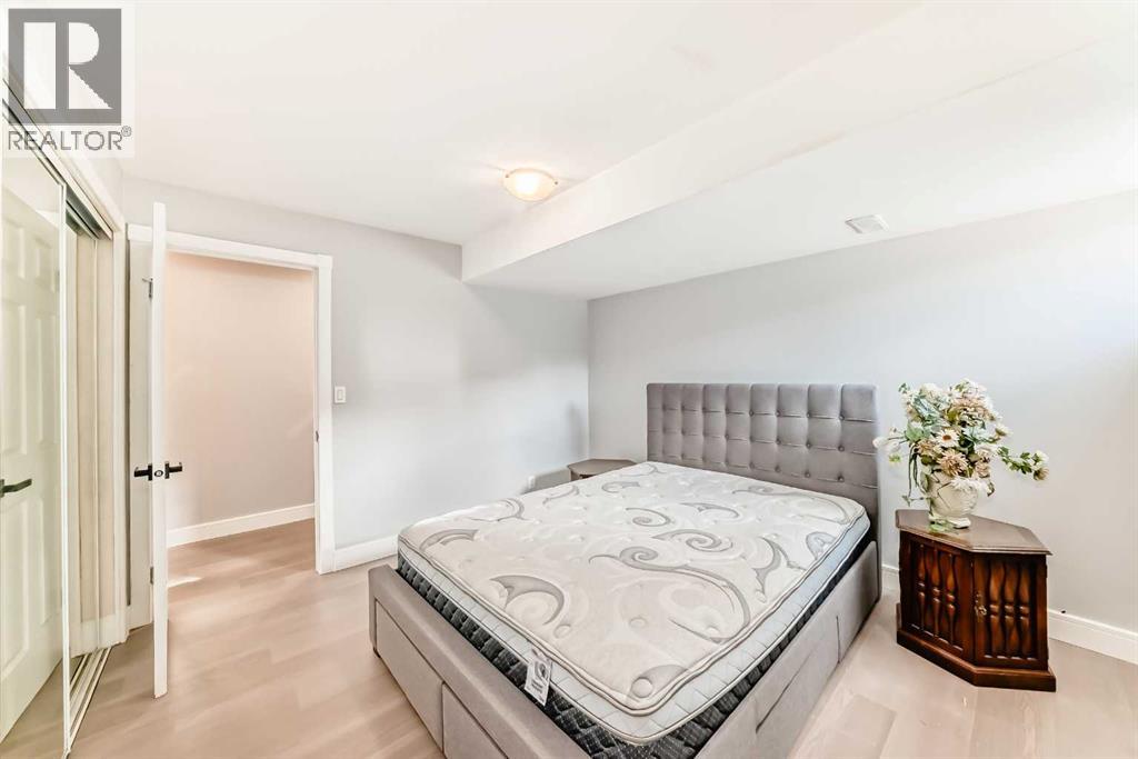 305 Lakeside Greens Crescent, Chestermere, Alberta  T1X 1C3 - Photo 24 - A2286480