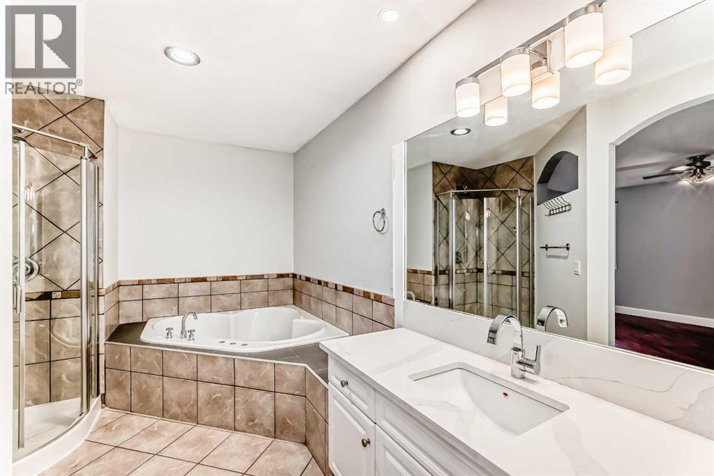 305 Lakeside Greens Crescent, Chestermere, Alberta  T1X 1C3 - Photo 12 - A2286480