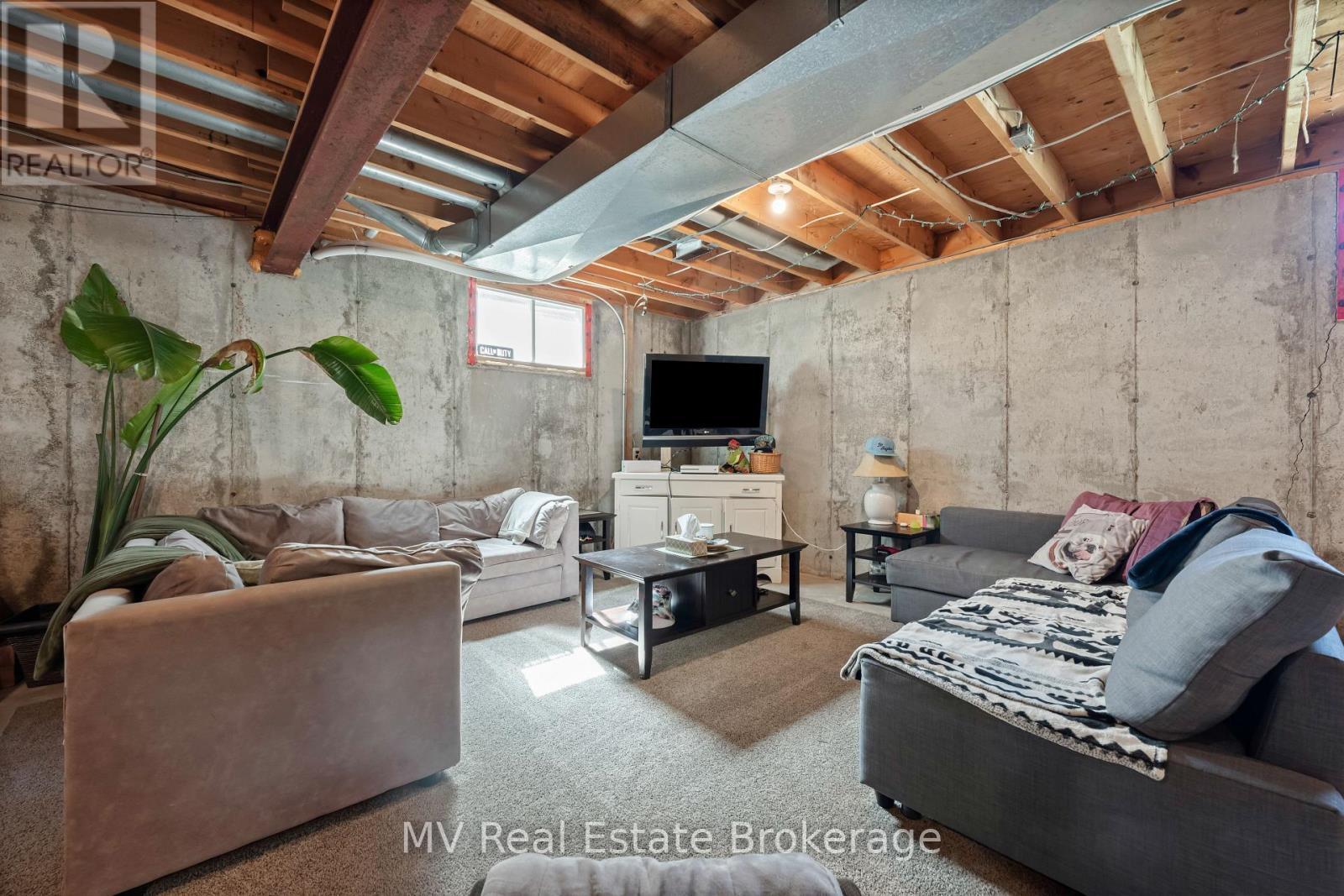 4 Sargent Boulevard, Centre Wellington, Ontario  N0B 1J0 - Photo 40 - X12829016