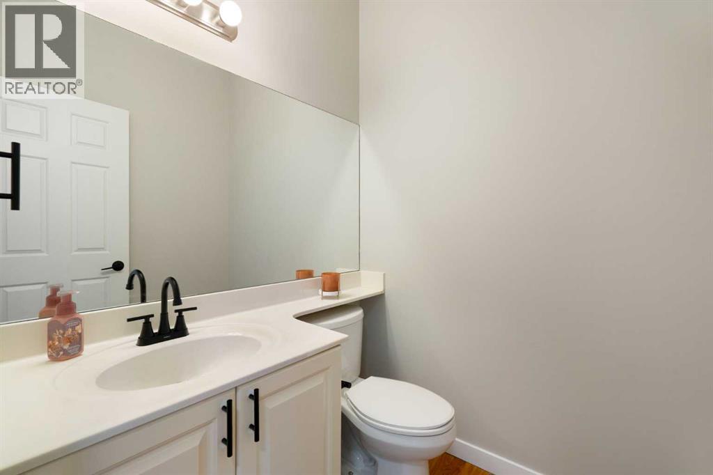 408 Mt Douglas Court Se, Calgary, Alberta  T2Z 3J7 - Photo 7 - A2286701