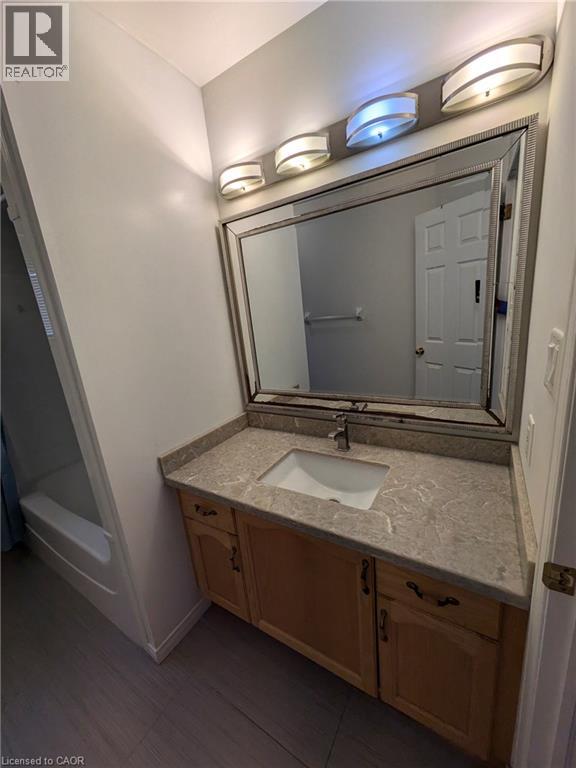 218 Dearborn Boulevard, Waterloo, Ontario  N2J 4Y3 - Photo 21 - 40808364