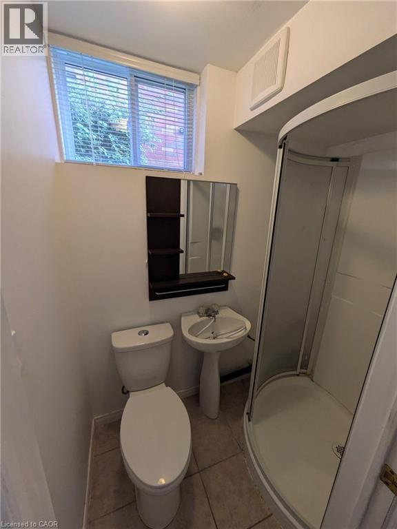 218 Dearborn Boulevard, Waterloo, Ontario  N2J 4Y3 - Photo 34 - 40808364