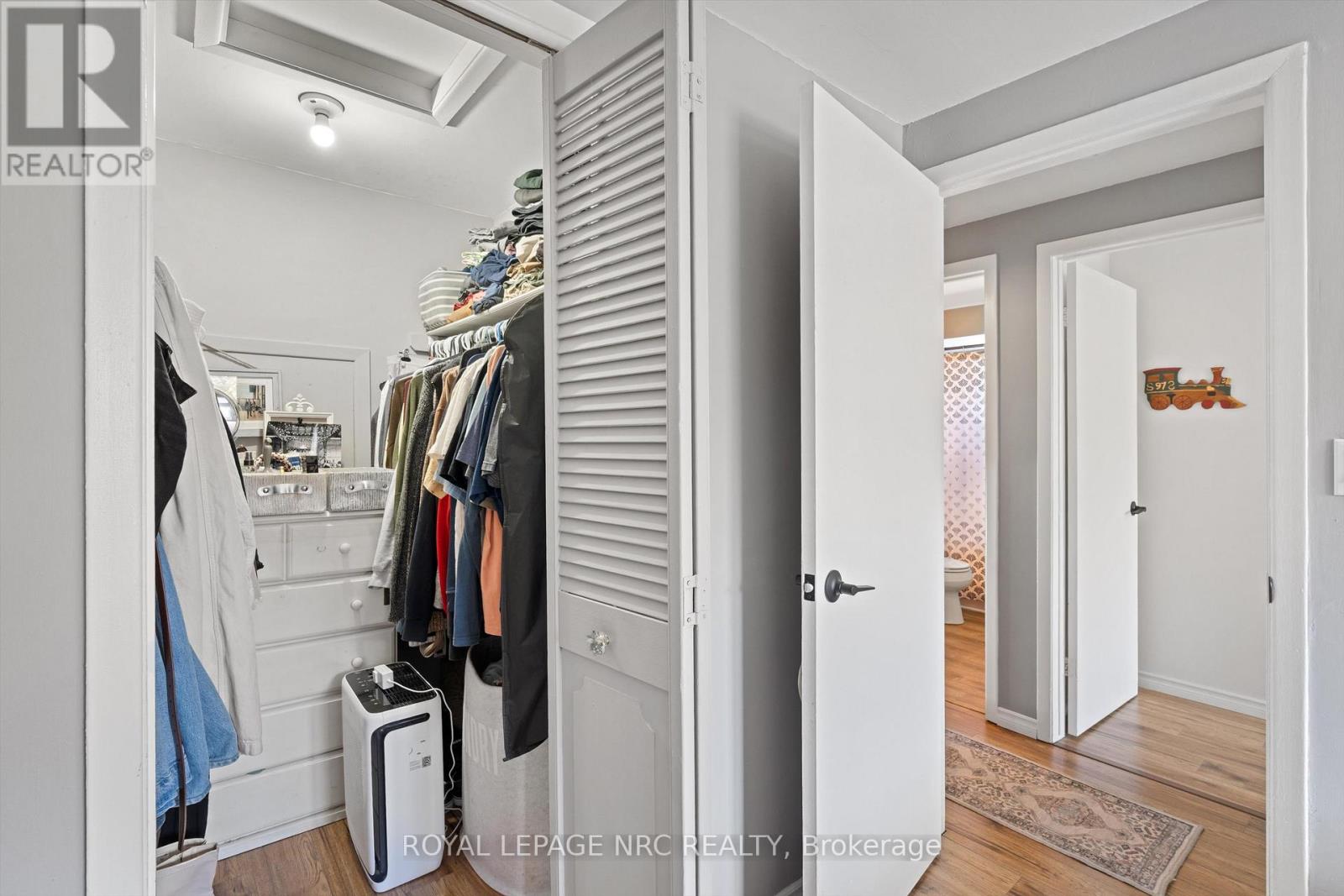 90 Oxford Street, St. Catharines, Ontario  L2P 3T6 - Photo 18 - X12829036