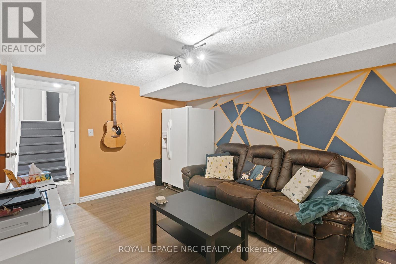 90 Oxford Street, St. Catharines, Ontario  L2P 3T6 - Photo 28 - X12829036