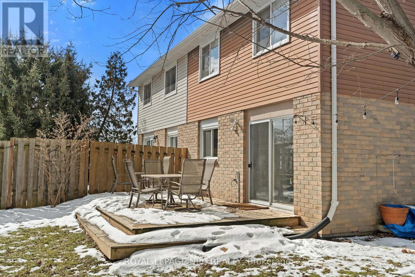 90 Oxford Street, St. Catharines, Ontario  L2P 3T6 - Photo 36 - X12829036