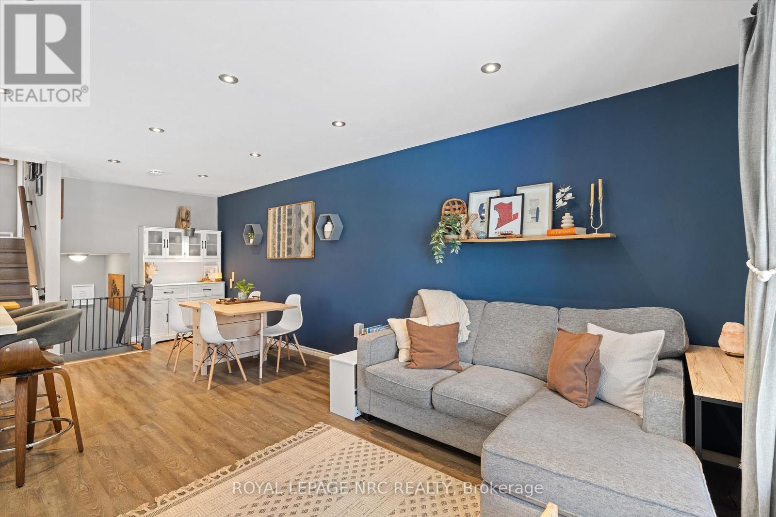 90 Oxford Street, St. Catharines, Ontario  L2P 3T6 - Photo 7 - X12829036