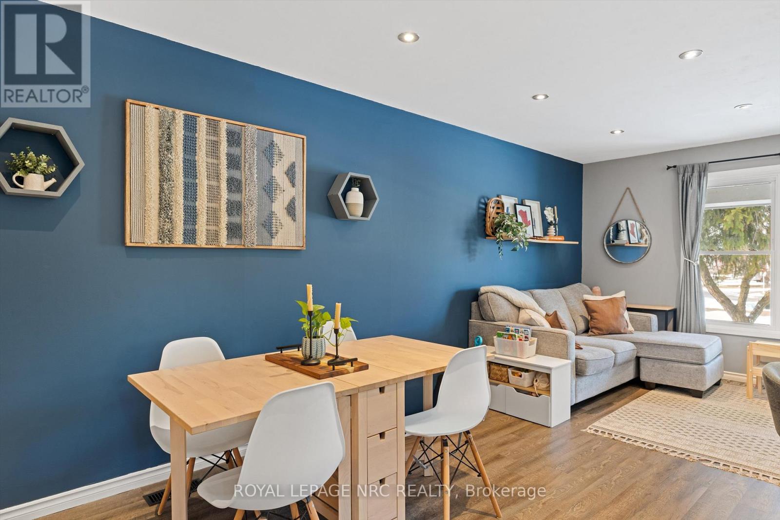 90 Oxford Street, St. Catharines, Ontario  L2P 3T6 - Photo 8 - X12829036