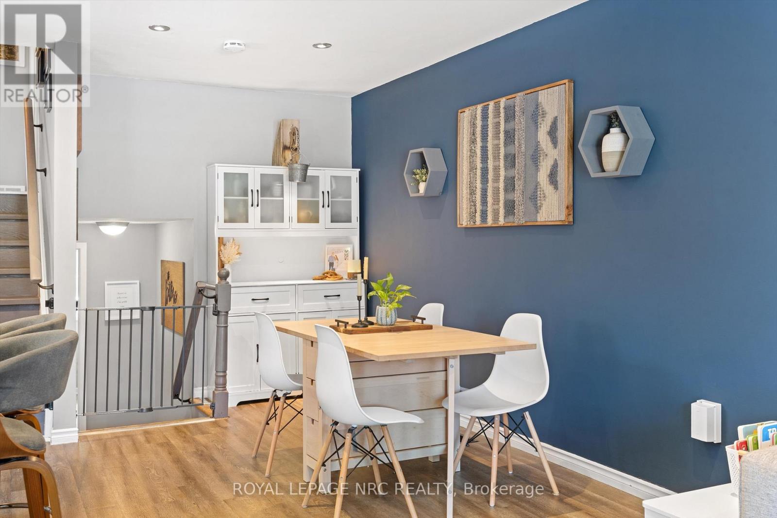 90 Oxford Street, St. Catharines, Ontario  L2P 3T6 - Photo 9 - X12829036