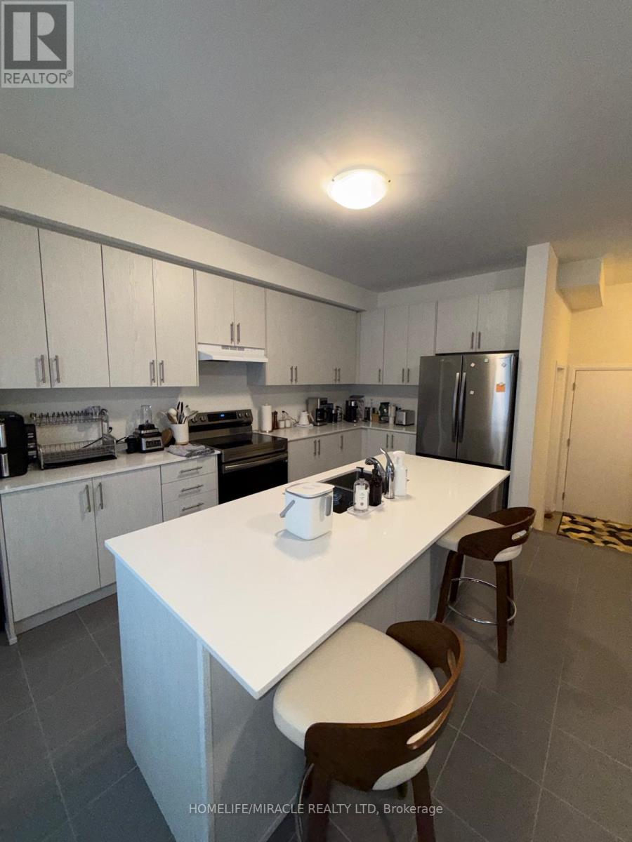 62 Golf Links Drive, Loyalist, Ontario  K0H 1G0 - Photo 12 - X12819596