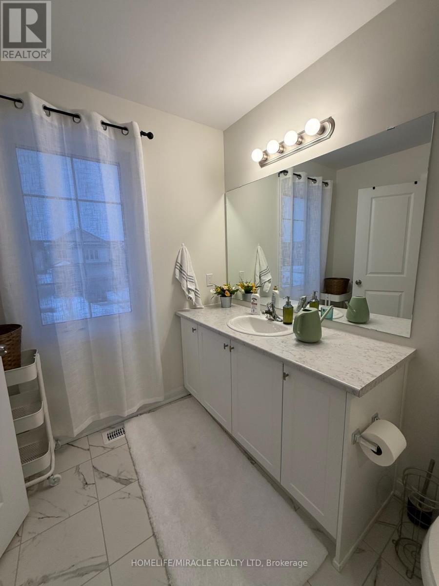 62 Golf Links Drive, Loyalist, Ontario  K0H 1G0 - Photo 24 - X12819596