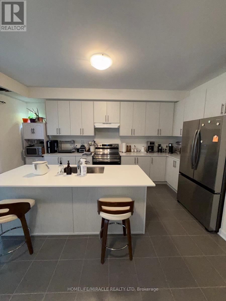 62 Golf Links Drive, Loyalist, Ontario  K0H 1G0 - Photo 11 - X12819596