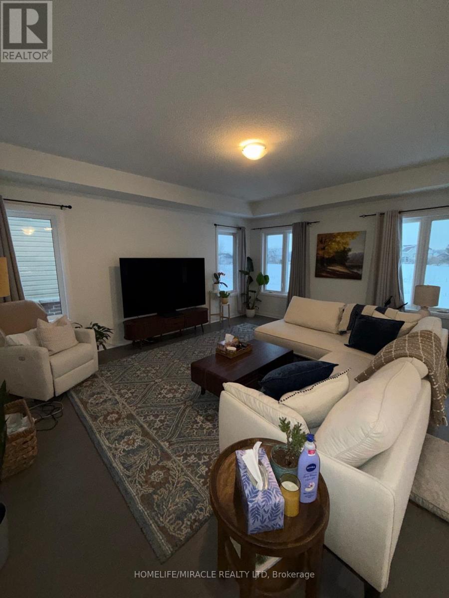 62 Golf Links Drive, Loyalist, Ontario  K0H 1G0 - Photo 9 - X12819596