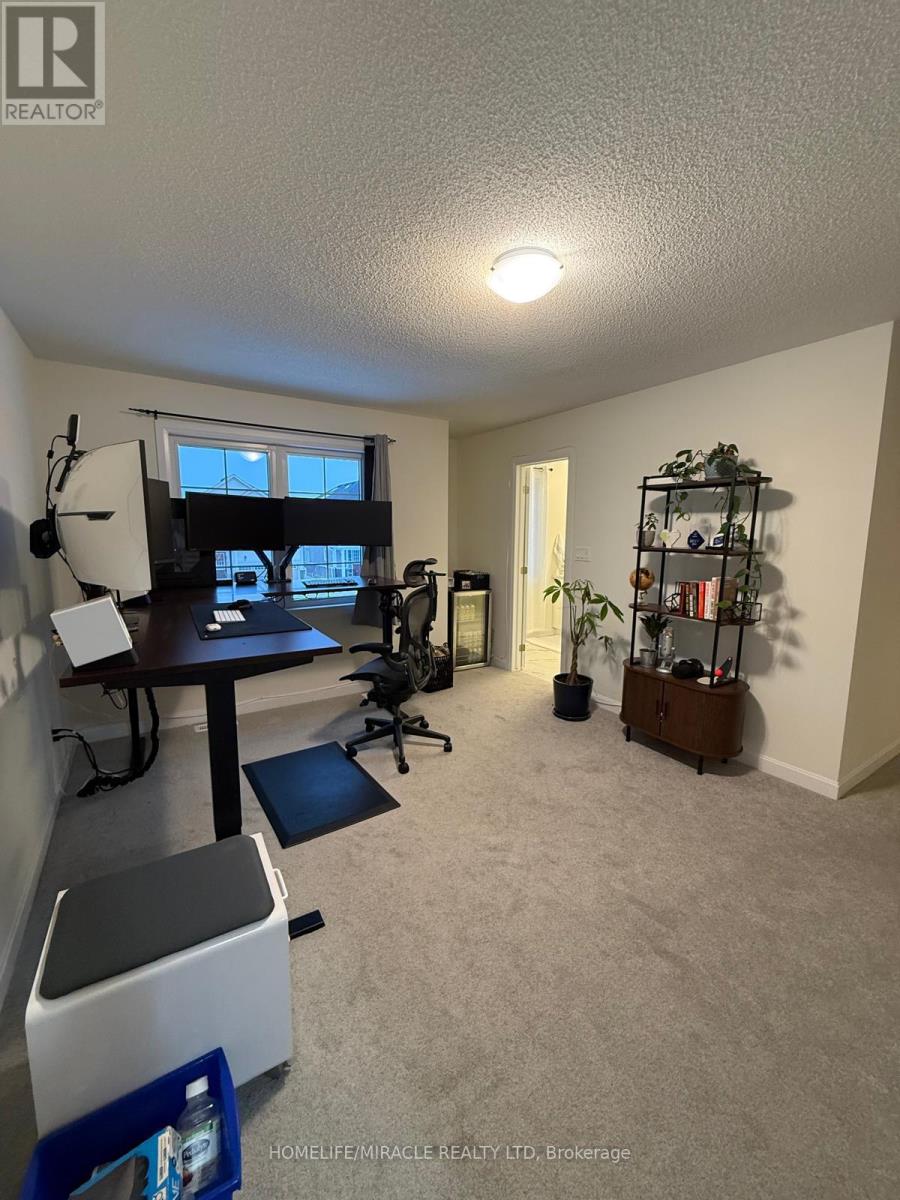 62 Golf Links Drive, Loyalist, Ontario  K0H 1G0 - Photo 23 - X12819596