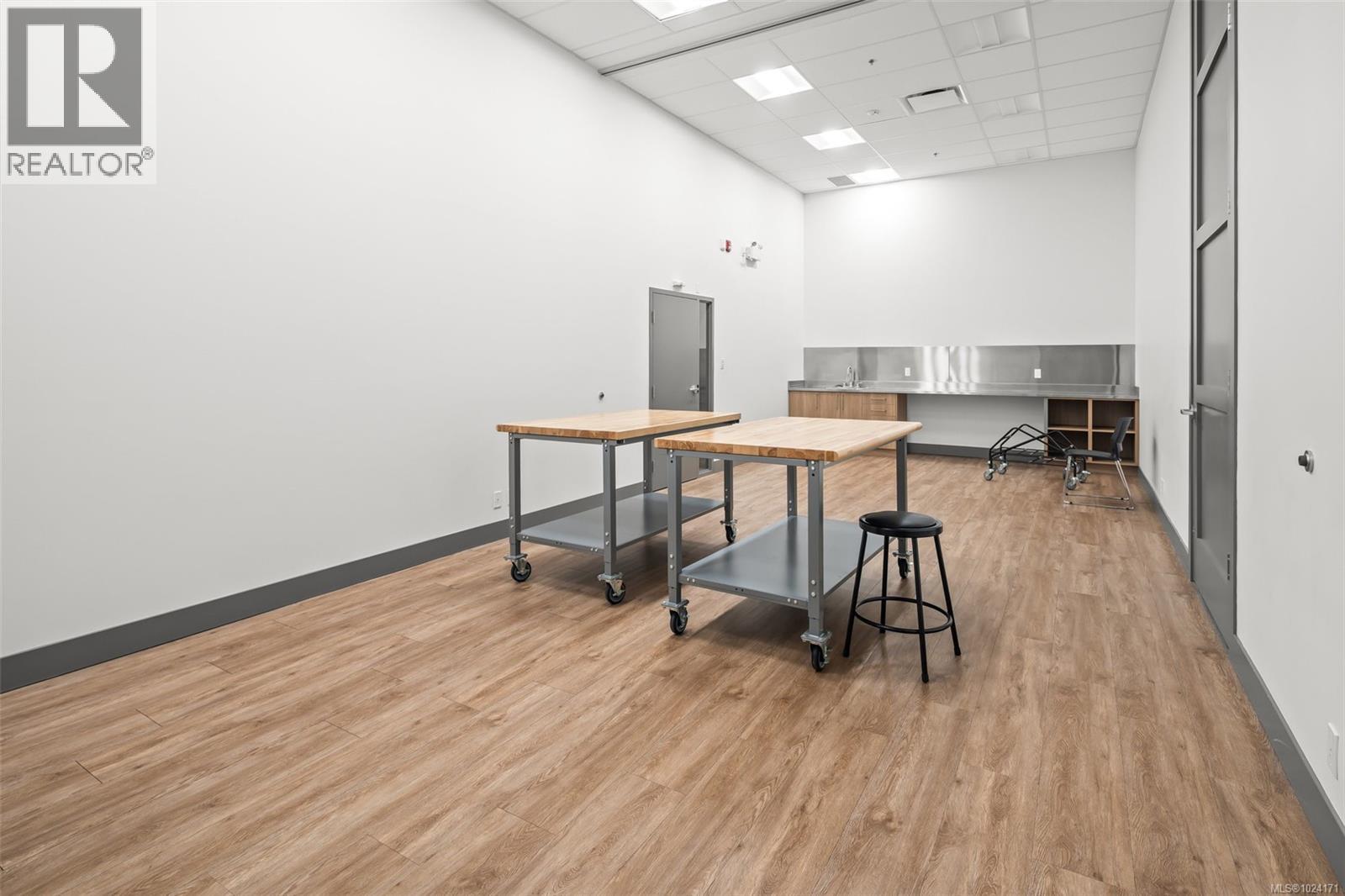 530 920 Reunion Ave, Langford, British Columbia  V9B 3Y7 - Photo 44 - 1024171