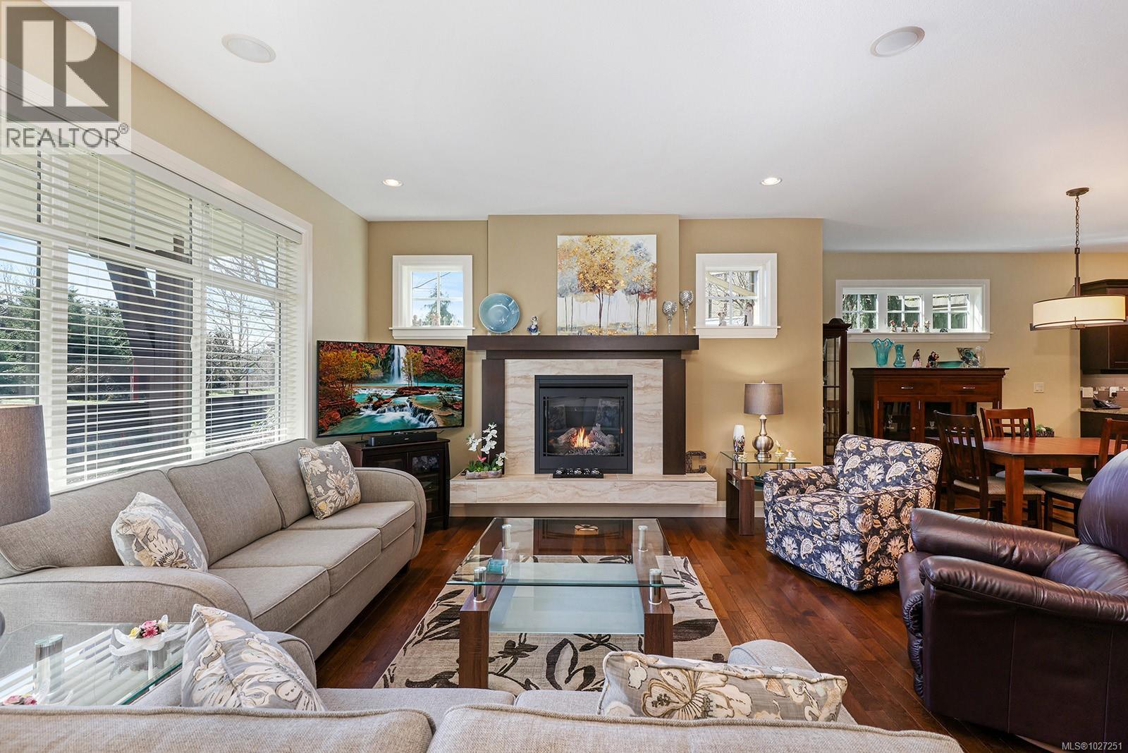 107 1055 Crown Isle Dr, Courtenay, British Columbia  V9N 0A5 - Photo 10 - 1027251