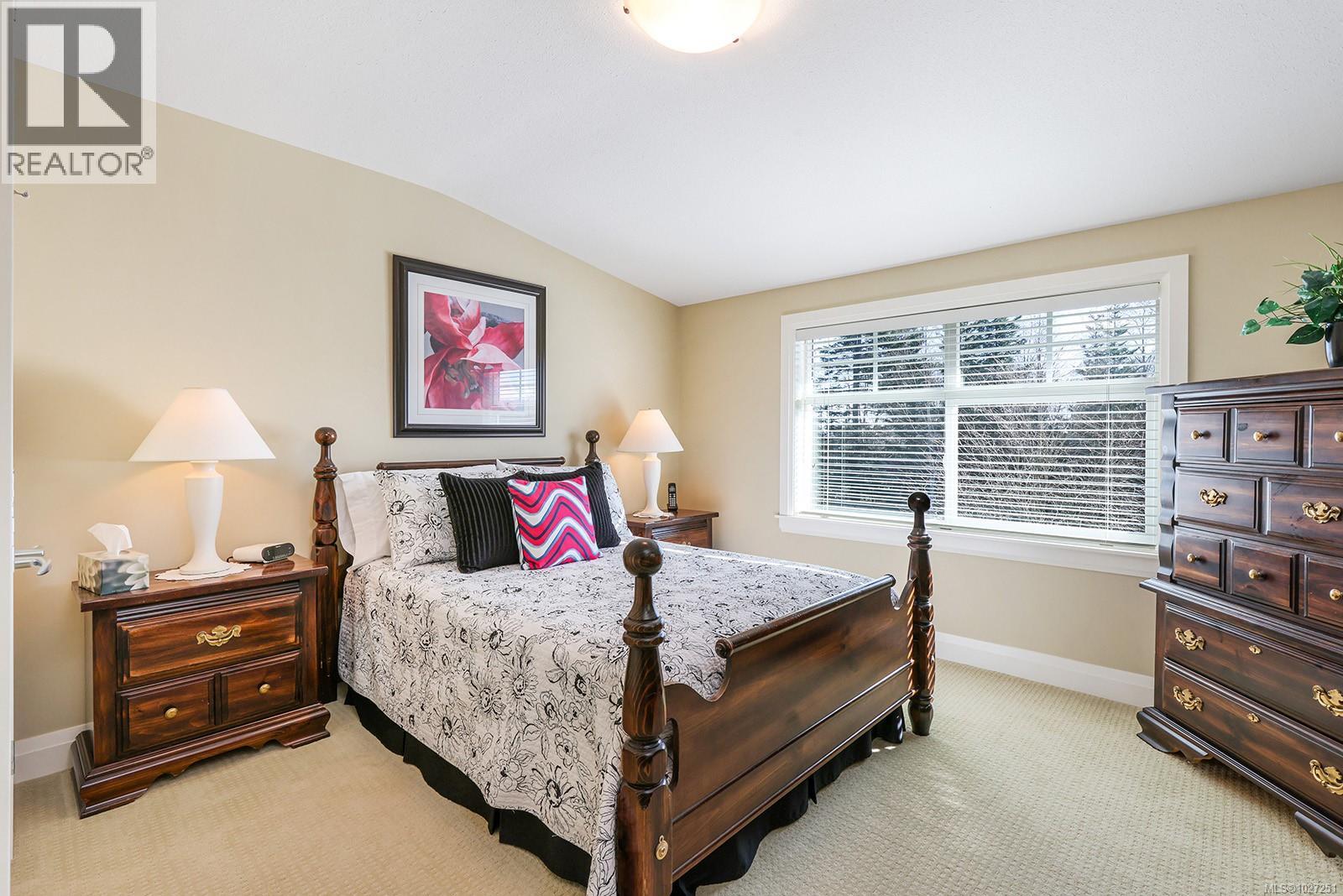 107 1055 Crown Isle Dr, Courtenay, British Columbia  V9N 0A5 - Photo 30 - 1027251