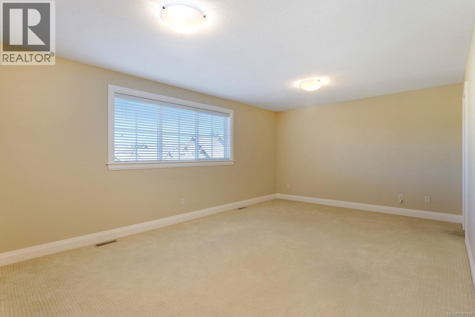 107 1055 Crown Isle Dr, Courtenay, British Columbia  V9N 0A5 - Photo 31 - 1027251