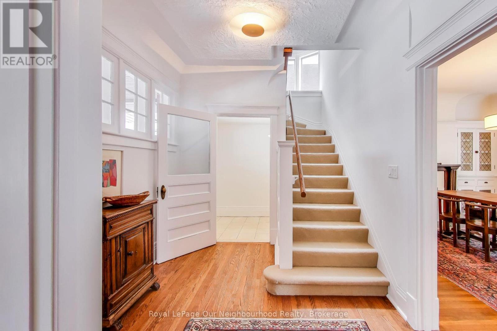 64 Kendal Avenue, Toronto, Ontario  M5R 1L9 - Photo 3 - C12829020