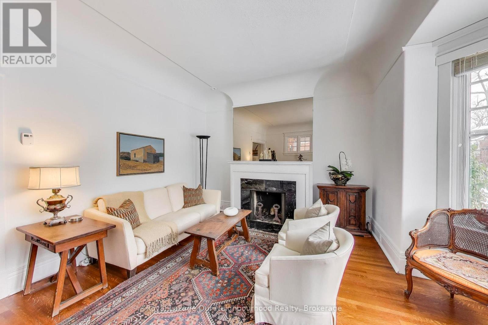 64 Kendal Avenue, Toronto, Ontario  M5R 1L9 - Photo 5 - C12829020