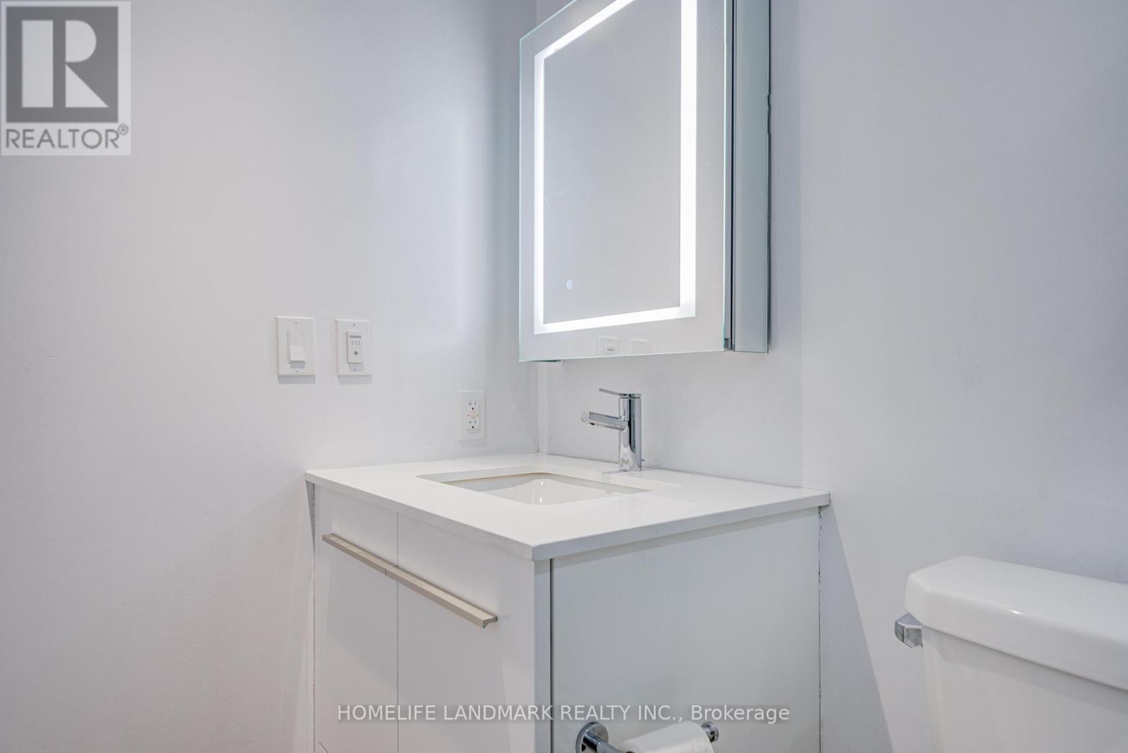 2006 - 8 Cumberland Street, Toronto, Ontario  M4W 0B6 - Photo 25 - C12829038