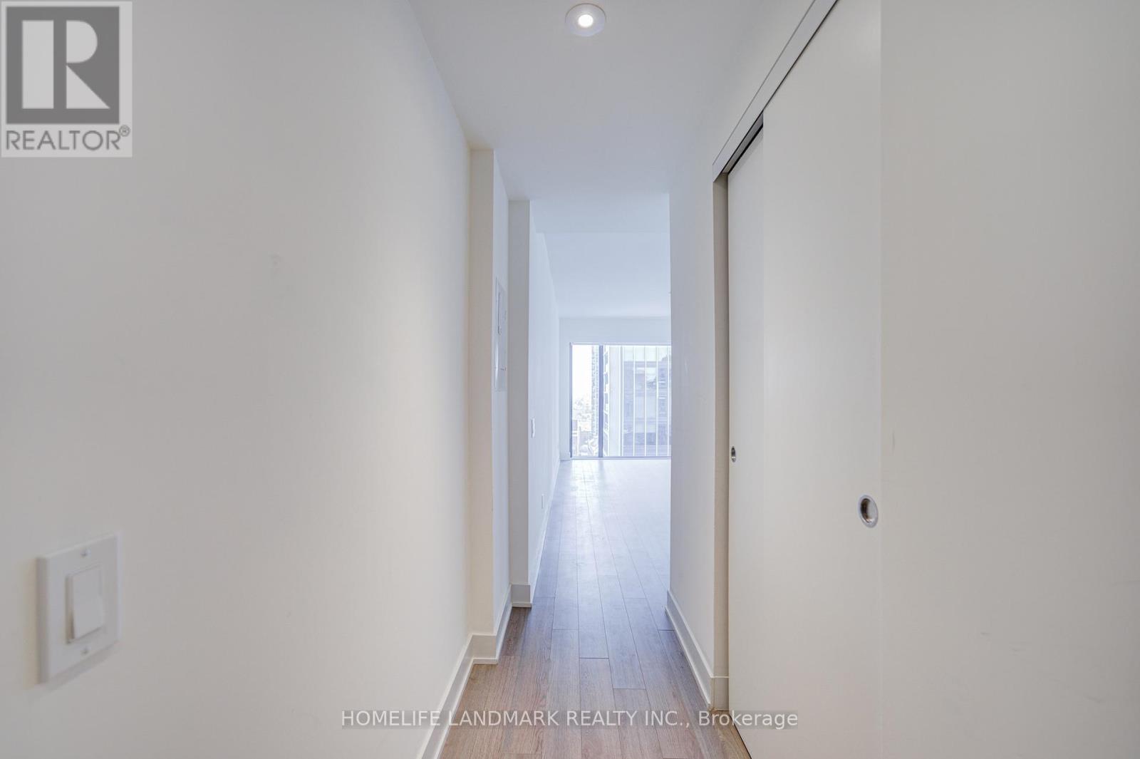 2006 - 8 Cumberland Street, Toronto, Ontario  M4W 0B6 - Photo 8 - C12829038