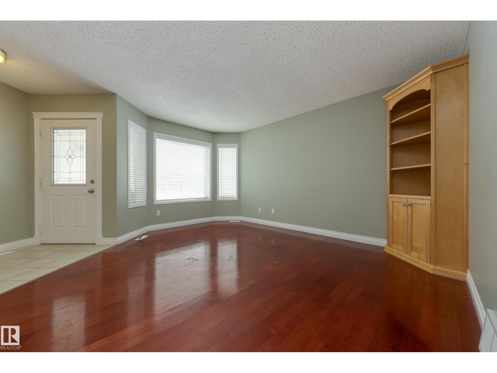 9916 178 Av Nw, Edmonton, Alberta  T5X 5X2 - Photo 12 - E4475254