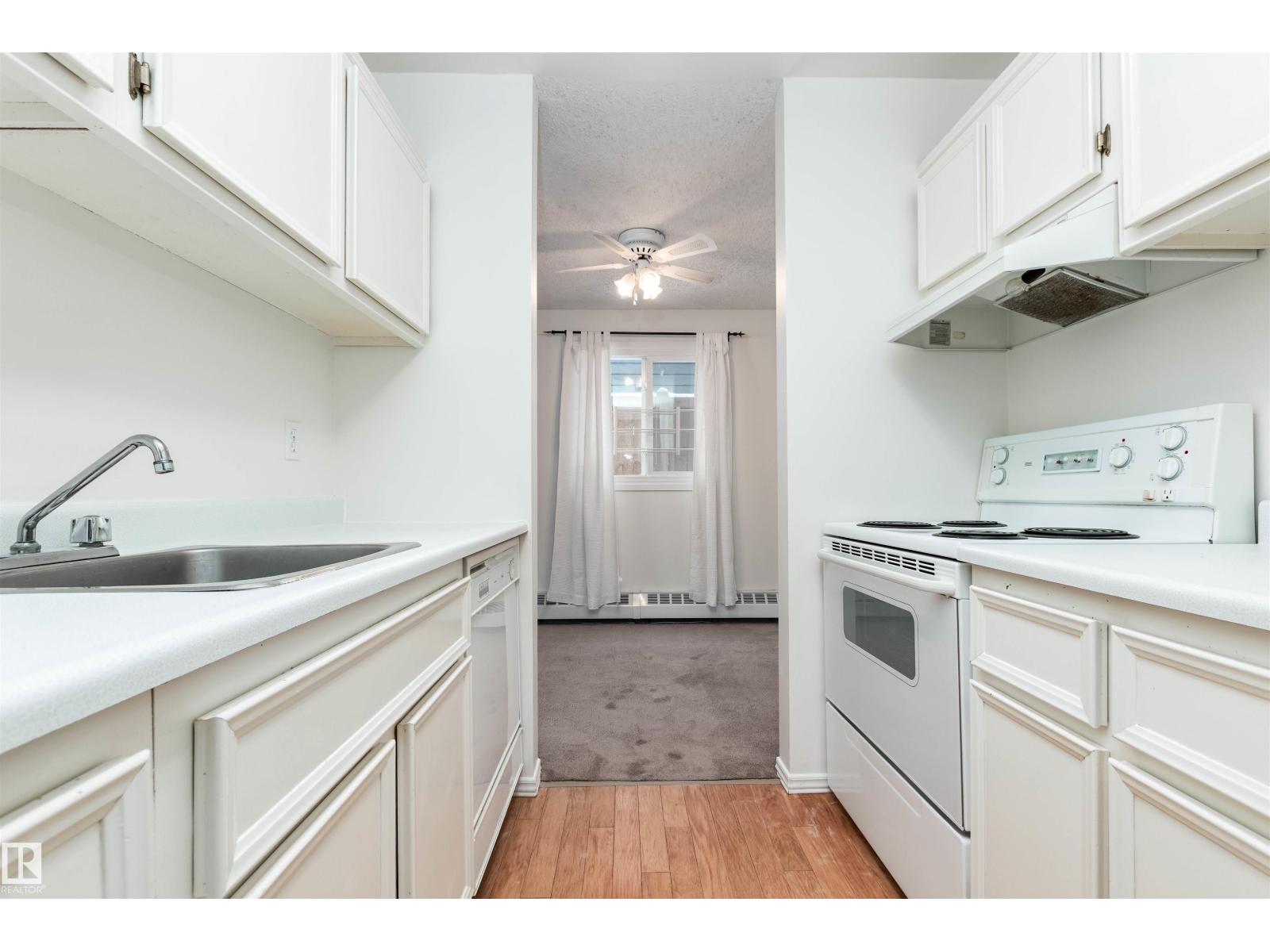 #103 10731 84 Av Nw, Edmonton, Alberta  T6R 2H8 - Photo 6 - E4475256