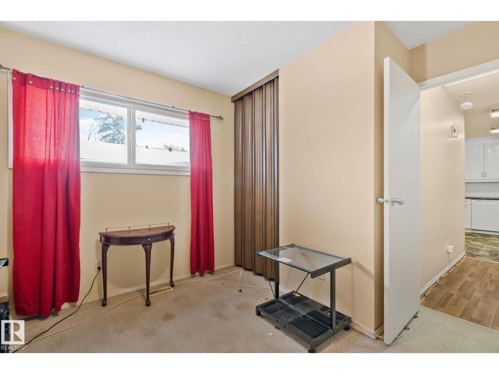 313 Willow Co Nw, Edmonton, Alberta  T5T 2K7 - Photo 13 - E4475259