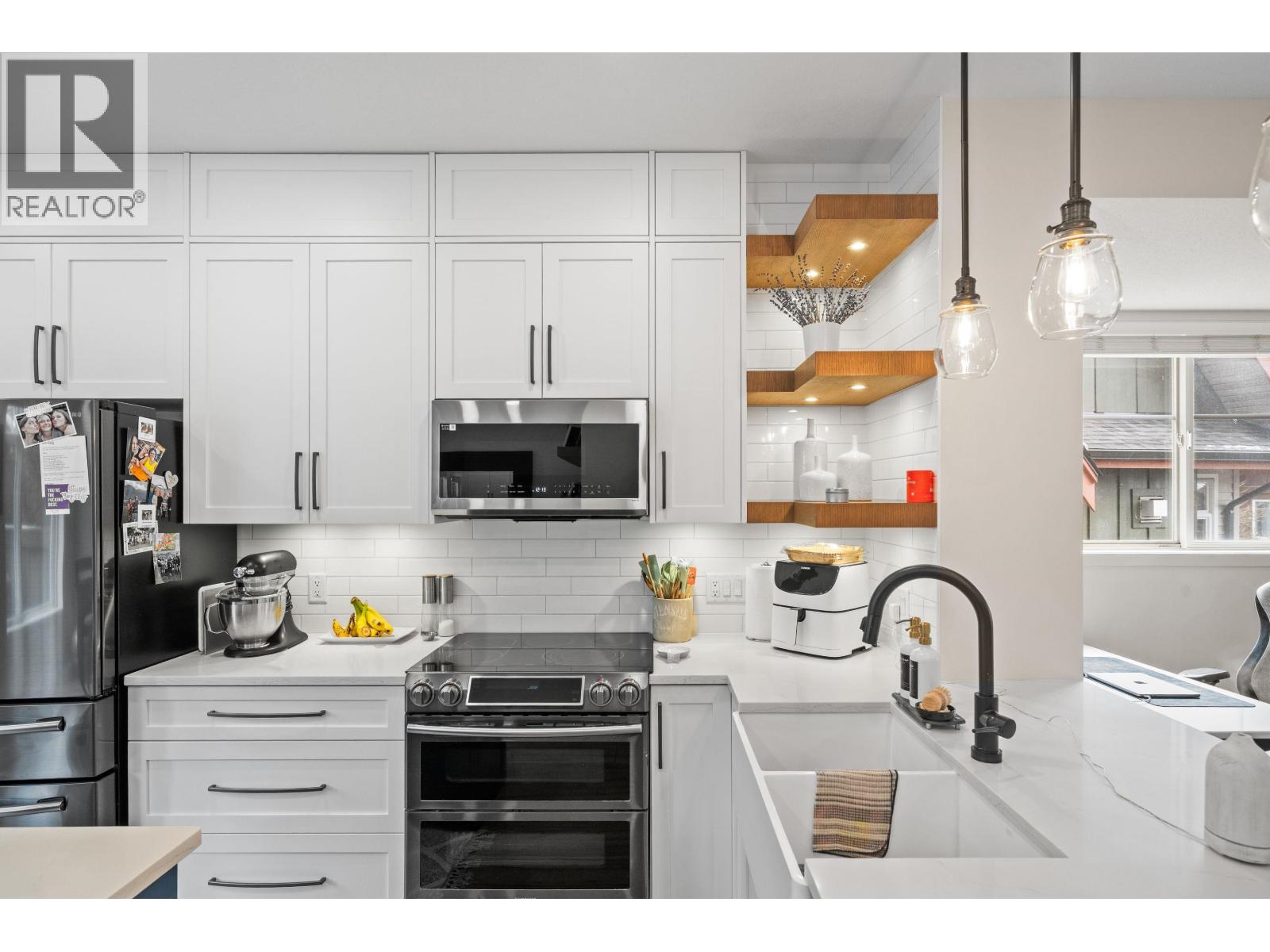 142 2000 Panorama Drive, Port Moody, British Columbia  V3H 5J5 - Photo 2 - R3093744