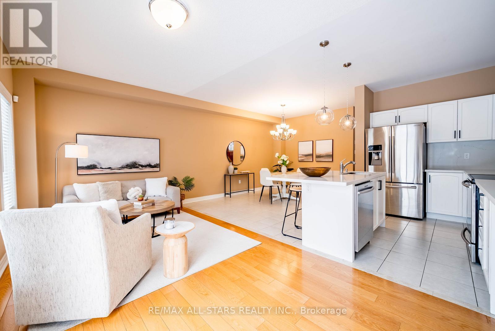 2 Bud Doucette Court, Uxbridge, Ontario  L9P 0E4 - Photo 17 - N12829014