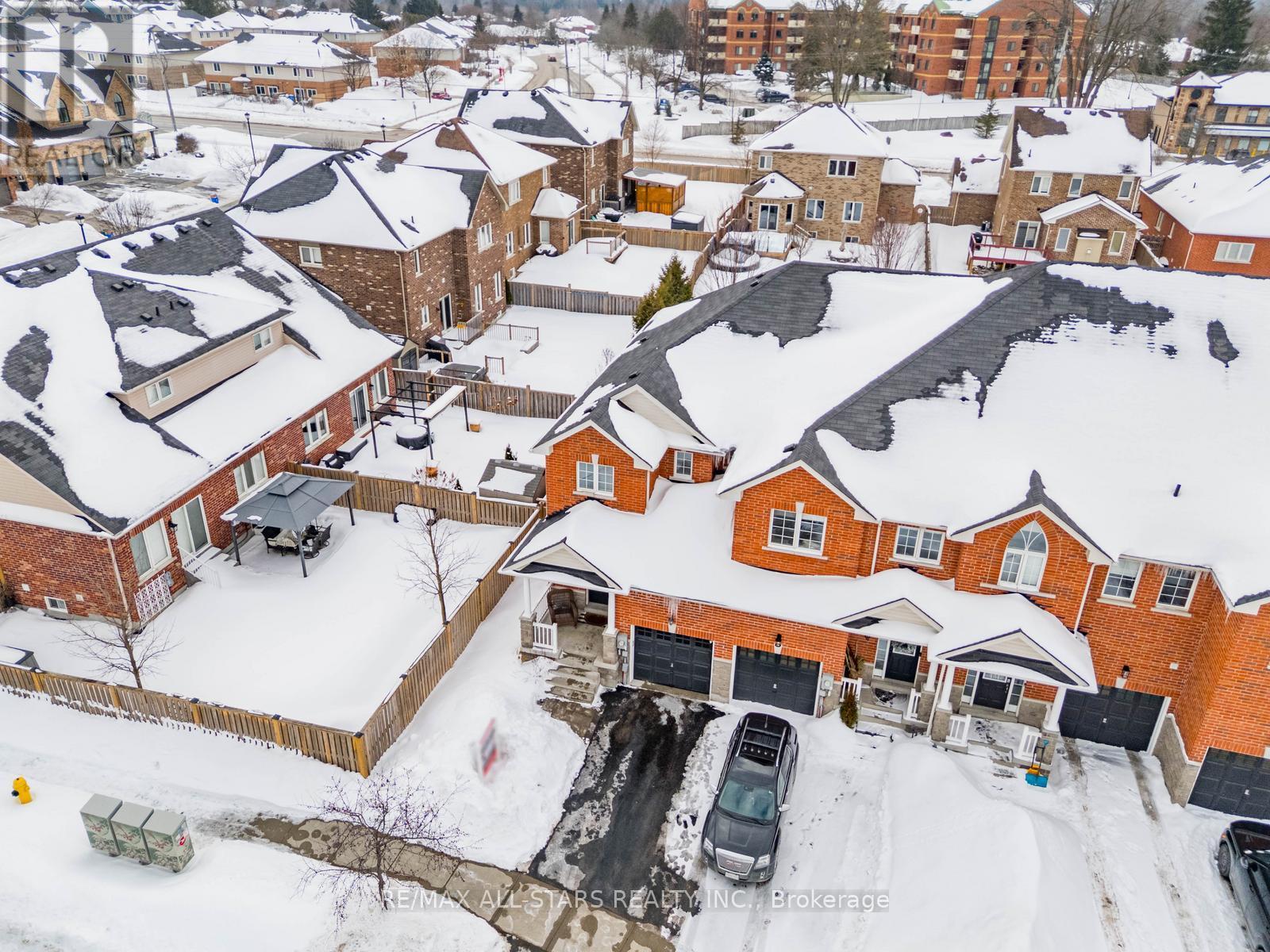 2 Bud Doucette Court, Uxbridge, Ontario  L9P 0E4 - Photo 34 - N12829014